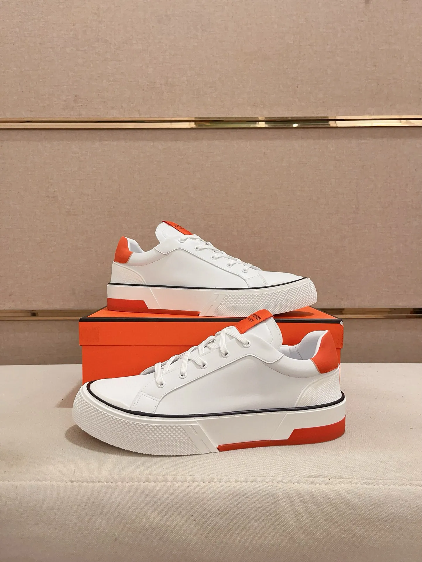 Men's clothing and shoes💰: 440💰《HERMES》【Classic Original Version】Hermès; Top 🔝 Purchasing Agency 🔍🔍Latest 🇺🇸Sold simultaneously at counters, original imported from Italy ▲▲Cow leather▲ ▲Exquisite workmanship (Italian 🇮🇹imported water-dyed 🐂cowhide lining) sole: original sole provided by the original factory, ⚠️exclusive double-layer activity·TPR·rubber·combined molded outsole; Code number: 38-46
